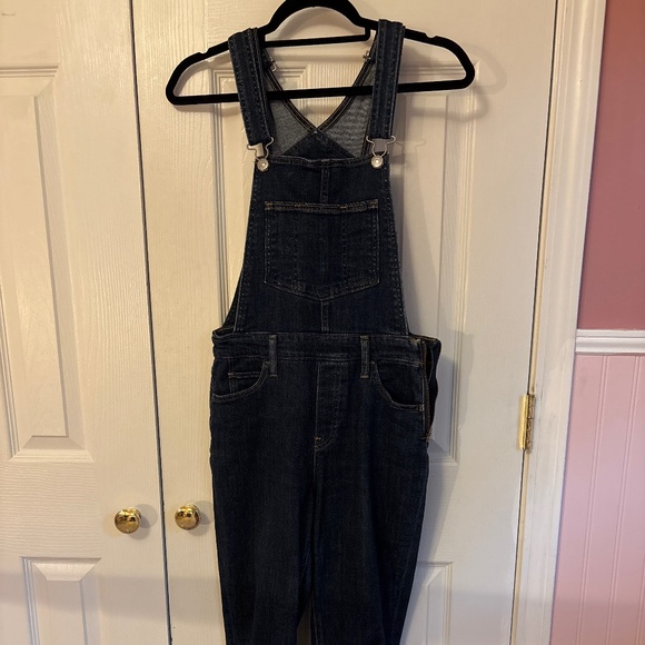 Levi’s Jeans Dark Wash Skinny Leg Overalls - Picture 1 of 8
